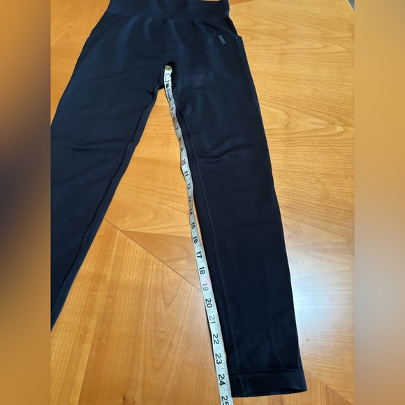 GYMSHARK high waisted black leggings. - Picture 6 of 6